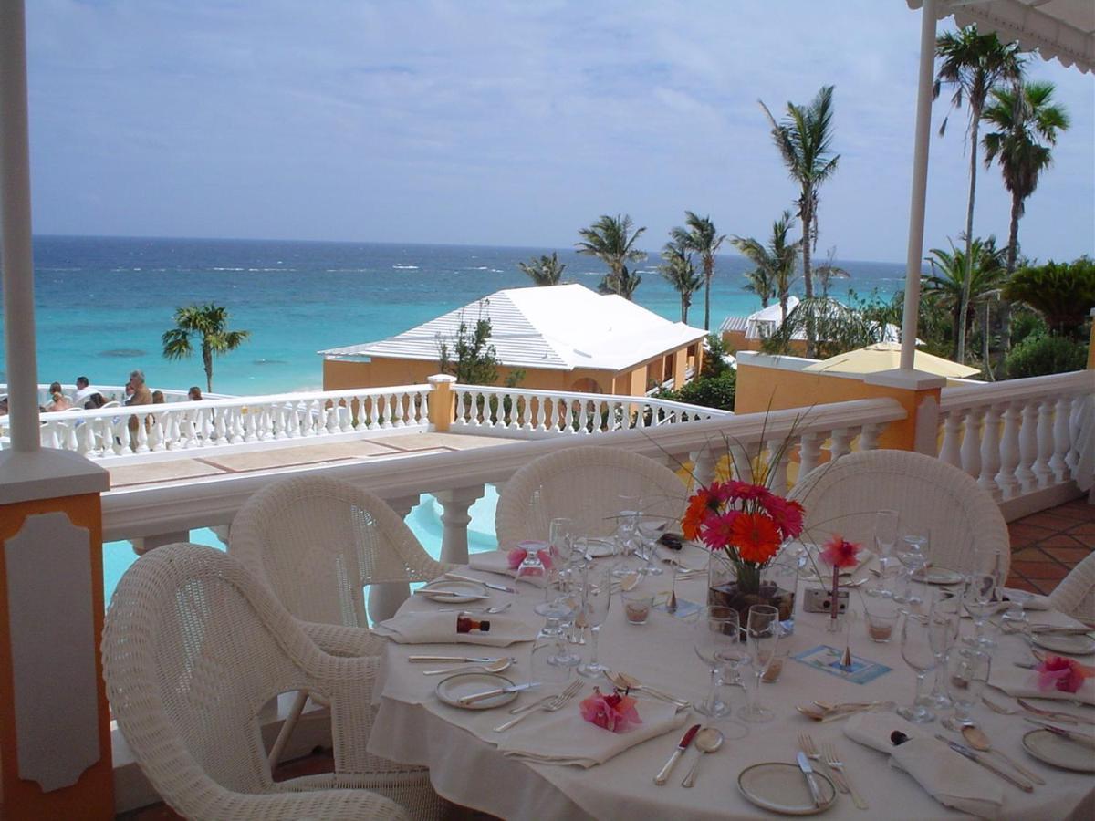 Coco Reef Bermuda Hotel Mount Pleasant Exterior photo